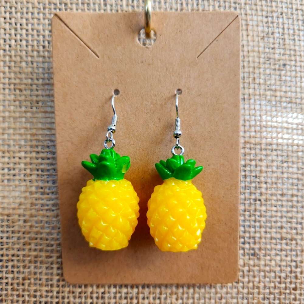 🐣4 for $20🐣 Pineapple Earrings